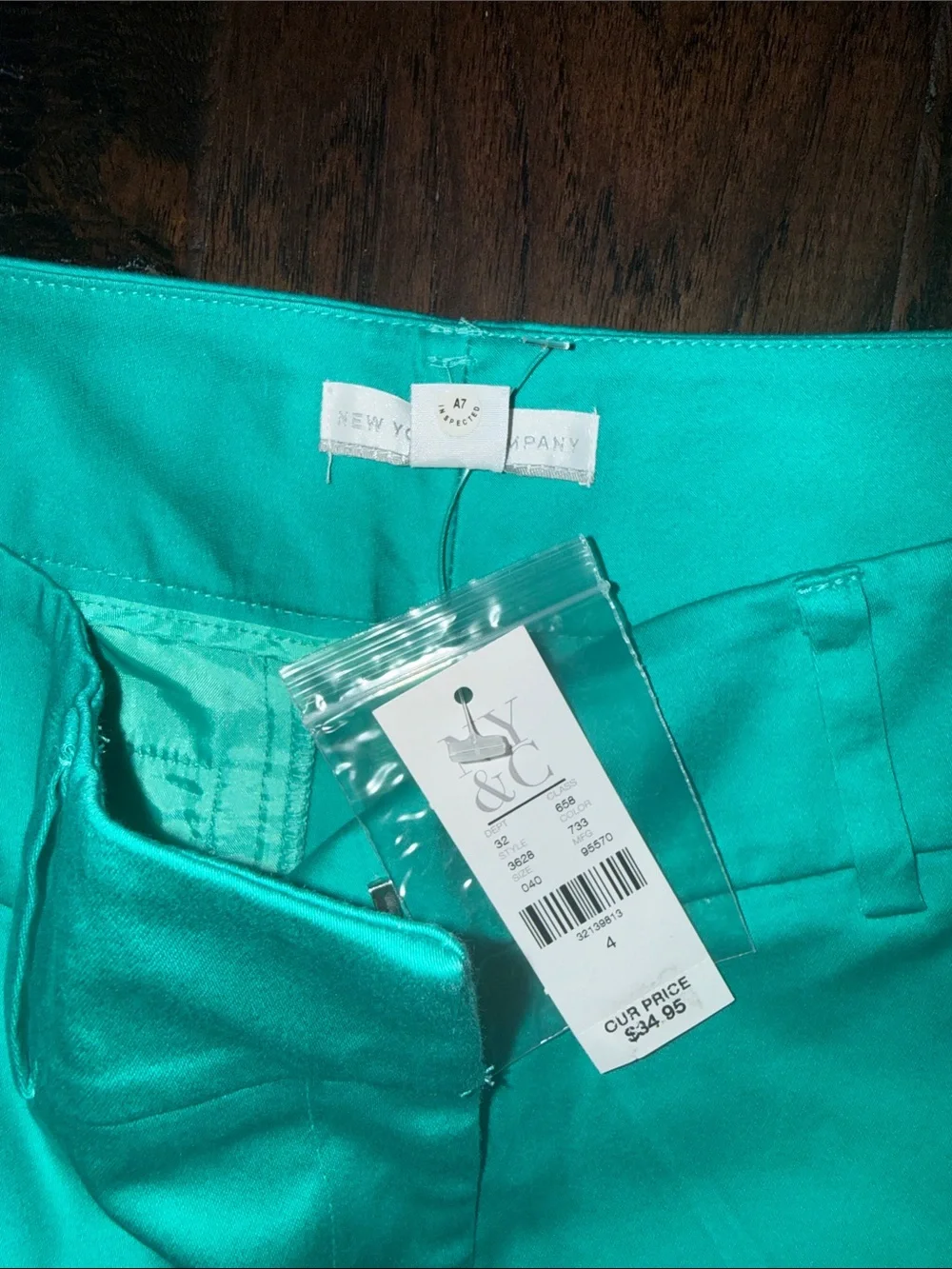 NWT New York & Company Women's Teal Stretch Chino Shorts 4